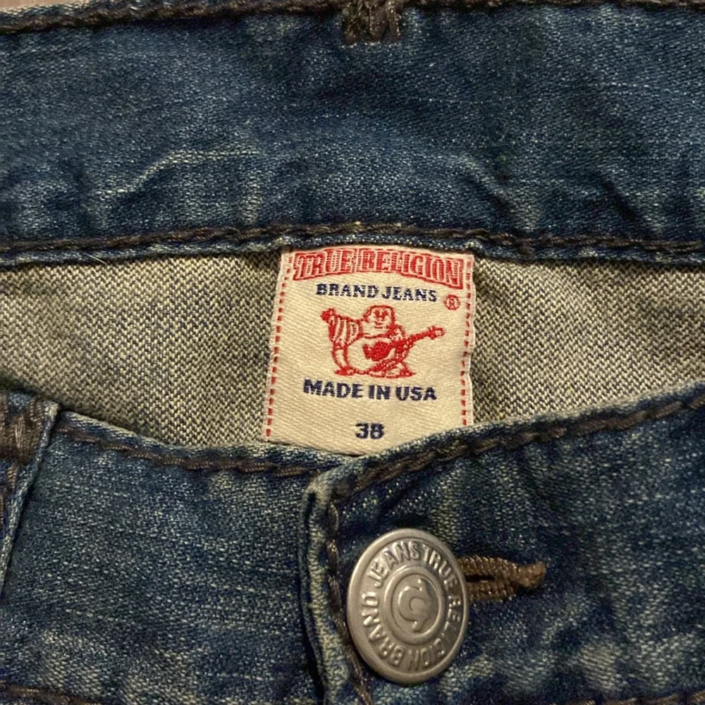 TRUE RELIGION